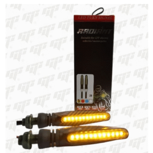 Direccional LED fija con luz amarilla. Compacta, segura y compatible con múltiples motos.